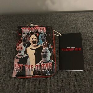 Loungefly Terrifier Art The Clown Splatter Mini Zippe Wallet NWT